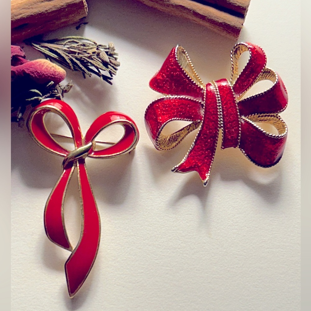 2 Vintage Bow Pins, Red enamel, 1 sparkly, 1 matte satin finish, Goldtone metal